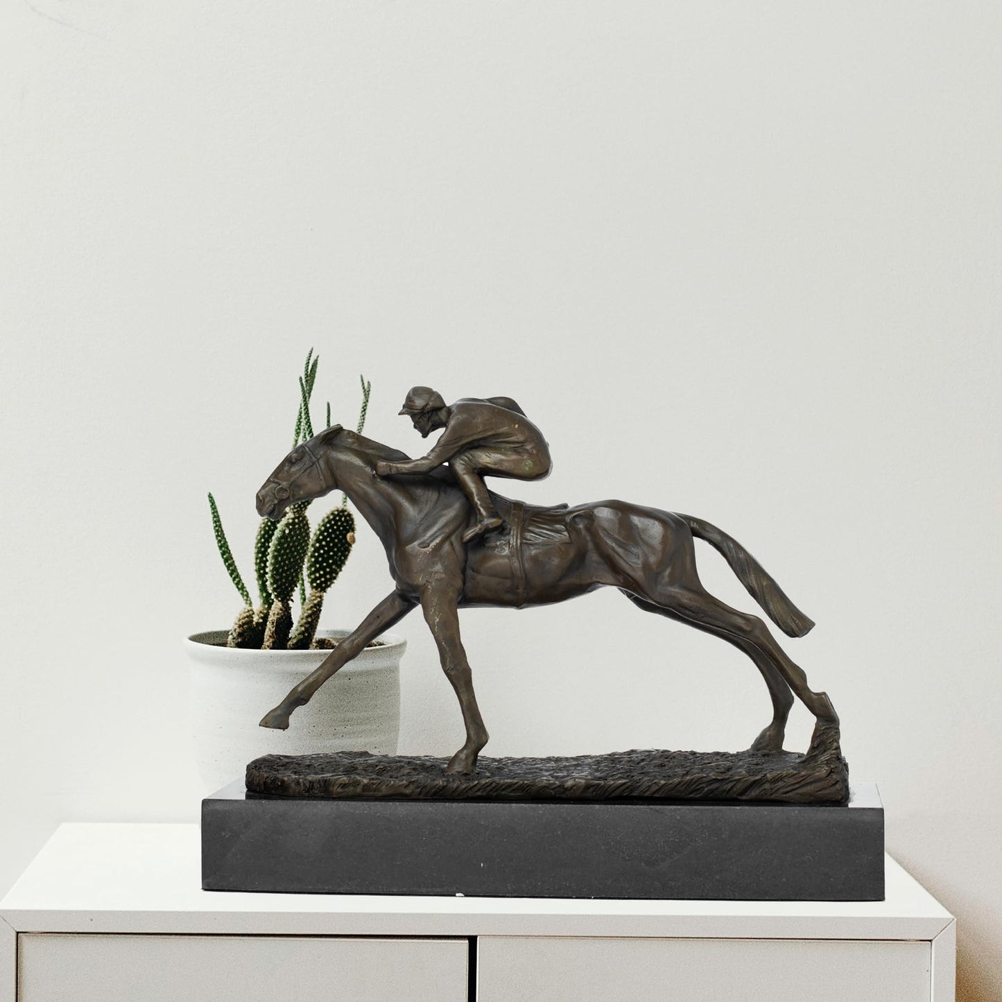 R REALONG First to The Post Bronze Equestrian Sculpture - After Pierre-Jules Mêne, Handcrafted Bronze Statue for Equestrian Enthusiasts, Art Collectors, and Luxury Gifts