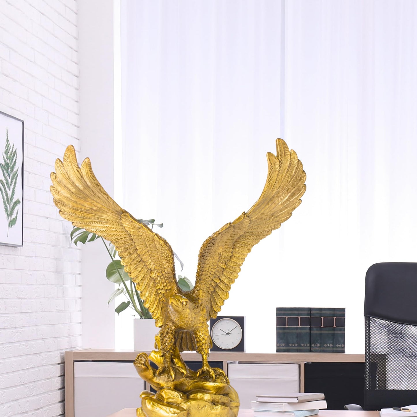 Brass Eagle Spread Wings Statue-Solid Bronze Eagle Sculpture Modern Home Office Art Decor Desktop Decoration. (Gold, 13 * 9 * 15 inches)