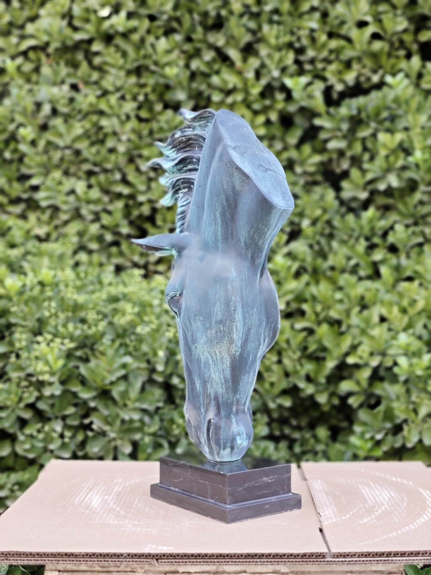 R REALONG 22" Bronze Horse Bust Statue, Bronze Horse Head Sculptures, and Horse Bust Art with Natural Marble Base, Large Modern Club Hotel, Home and Office Decor