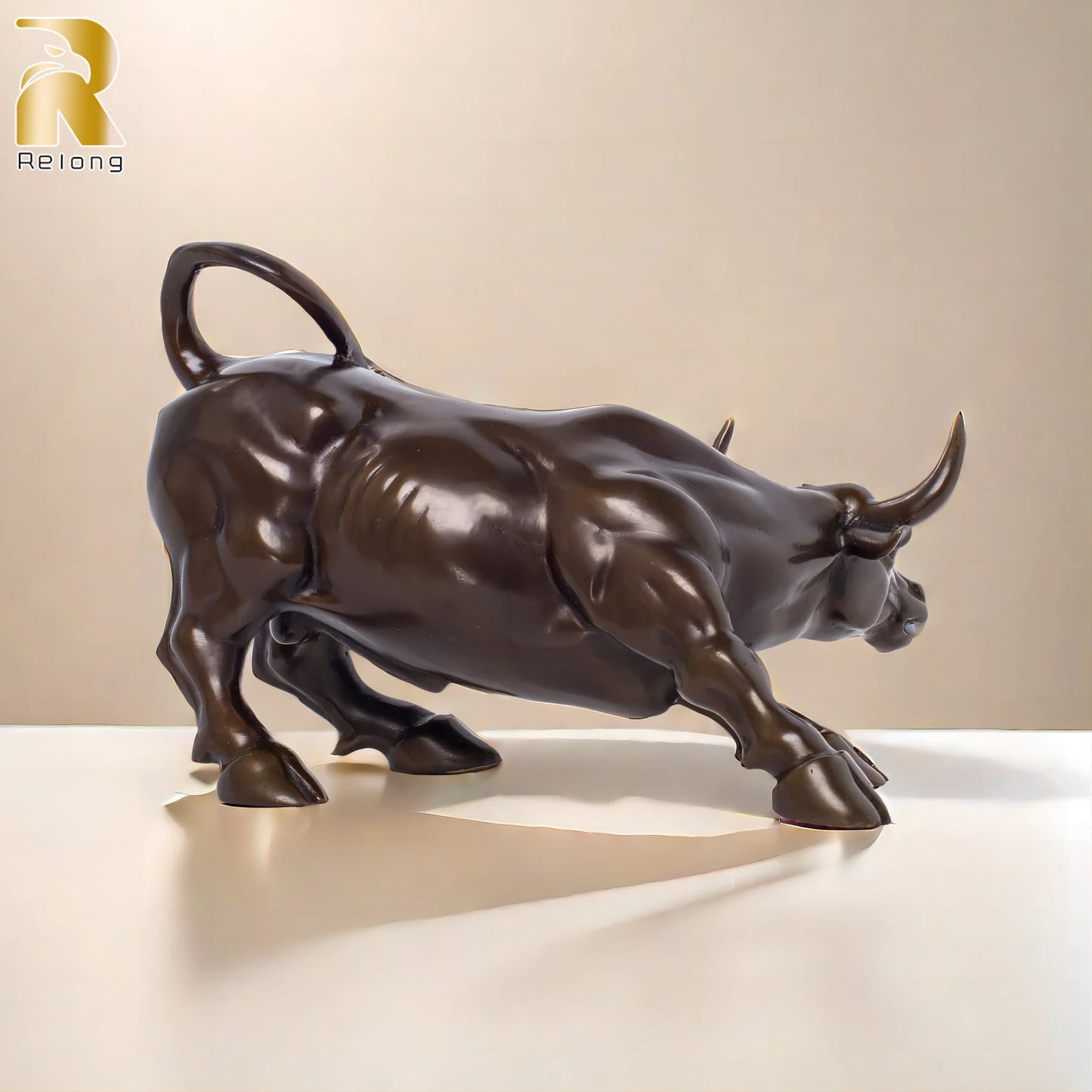 Bronze Wall Street Bull Sculpture Handmade Hot Casting Bronze Charging Bull Statues Animal Art Statues For Home Office Decor