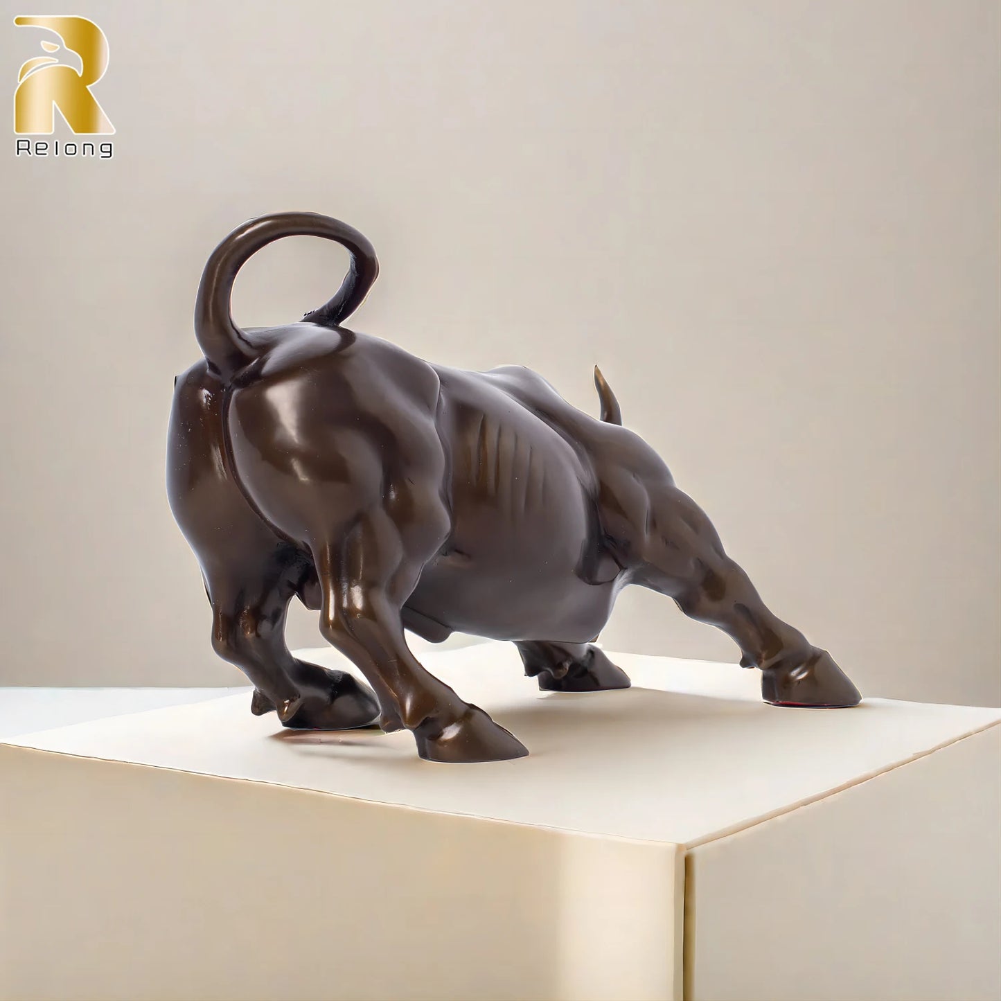 Bronze Wall Street Bull Sculpture Handmade Hot Casting Bronze Charging Bull Statues Animal Art Statues For Home Office Decor