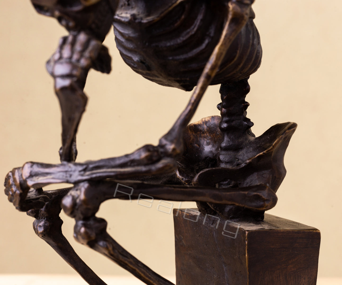 Skeleton Thinker Bronze Statue Bronze Thinking skeleton Sculptures Abstract Bronze Casting Art Crafts For Home Decor Ornament