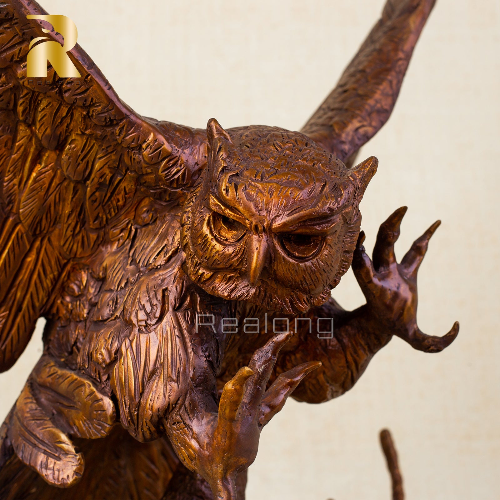 Owl Flying Over Branches Statue Pure Bronze Casting Bronze Animal Sculpture for Home Office Decor TD12-1805