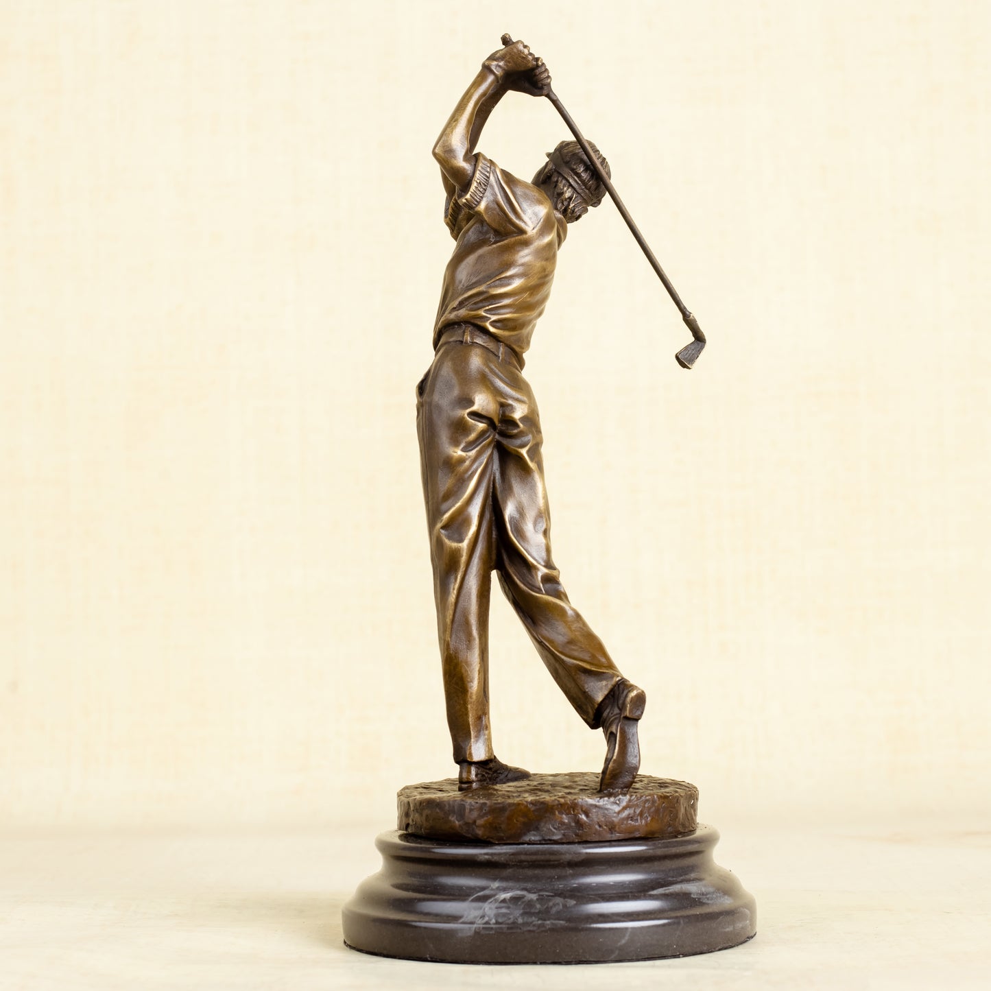 Famous Golf Man Bronze Sculpture, Bronze Golfer Figurine Statue Ornament with Marble Base Modern Art Craft for Home Office Decor Collection Gift