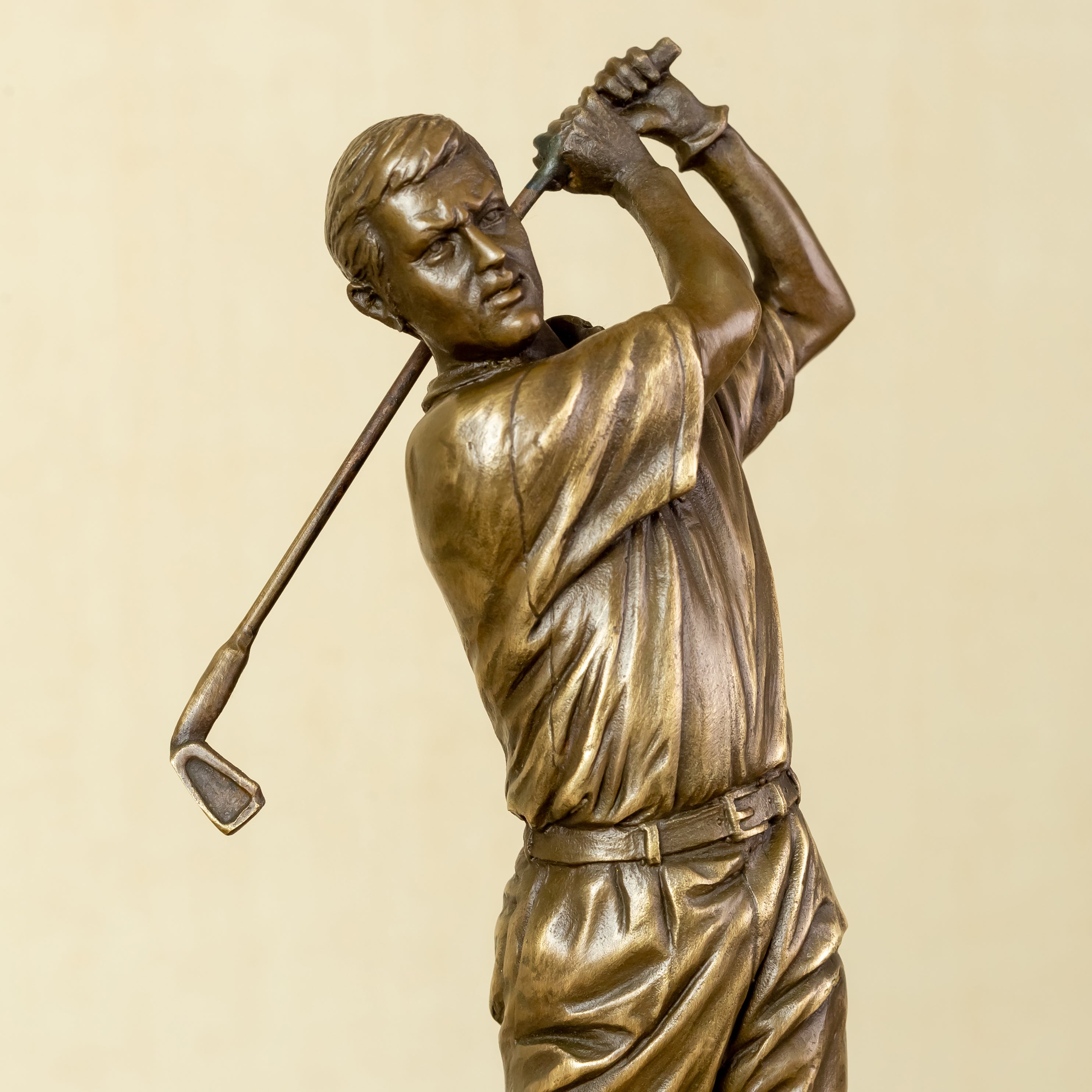 Bronze Golf Man Statue Bronze Golfer Sculpture Office Golf Decor Ornament Bronze Art Crafts Gifts