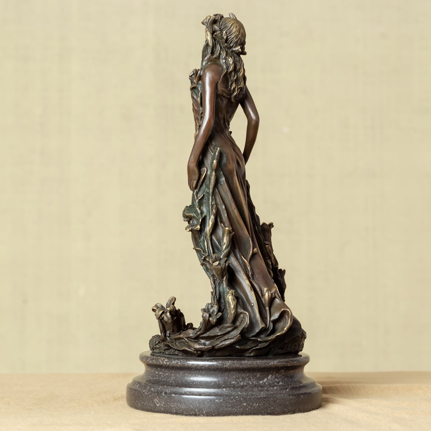 Aphrodite Bronze Statue, Greek Goddess of Love and Beauty, 11.8" Pure Bronze Casting Unique Statues and Sculptures Art Craft for Decor Gift