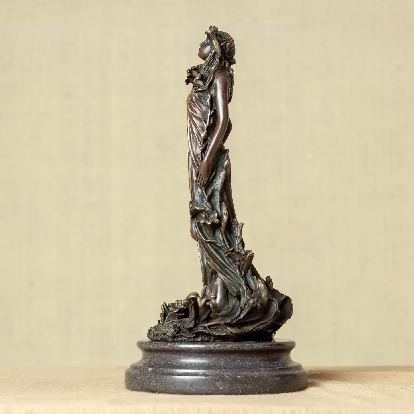 Aphrodite Bronze Statue, Greek Goddess of Love and Beauty, 11.8" Pure Bronze Casting Unique Statues and Sculptures Art Craft for Decor Gift