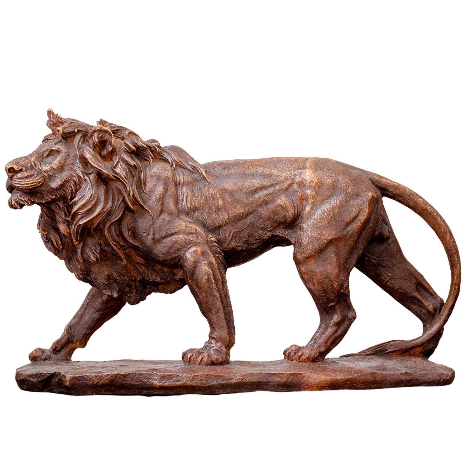 Dark bronze Lion King hunting statue side view with size dimension labels for desktop display