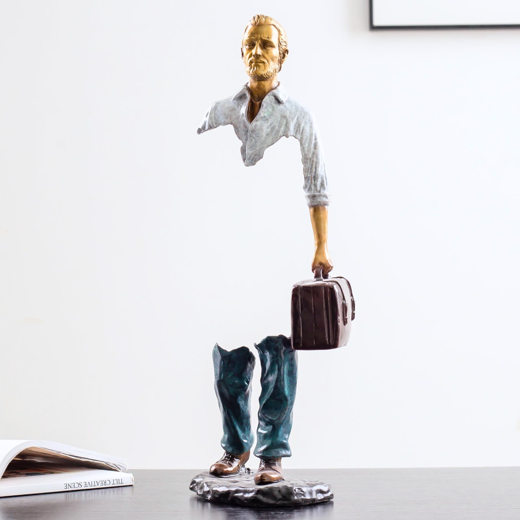 Detailed craftsmanship on the golden bronze face of the celestial gray voyageur.