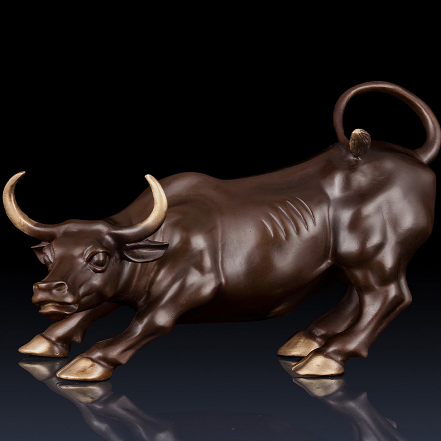 21cm Brass Gold Bull Figurine -Wall Street Bull Art Decor,Bull/Cow/Ox Figure Statues and Sculptures Home Office Decor