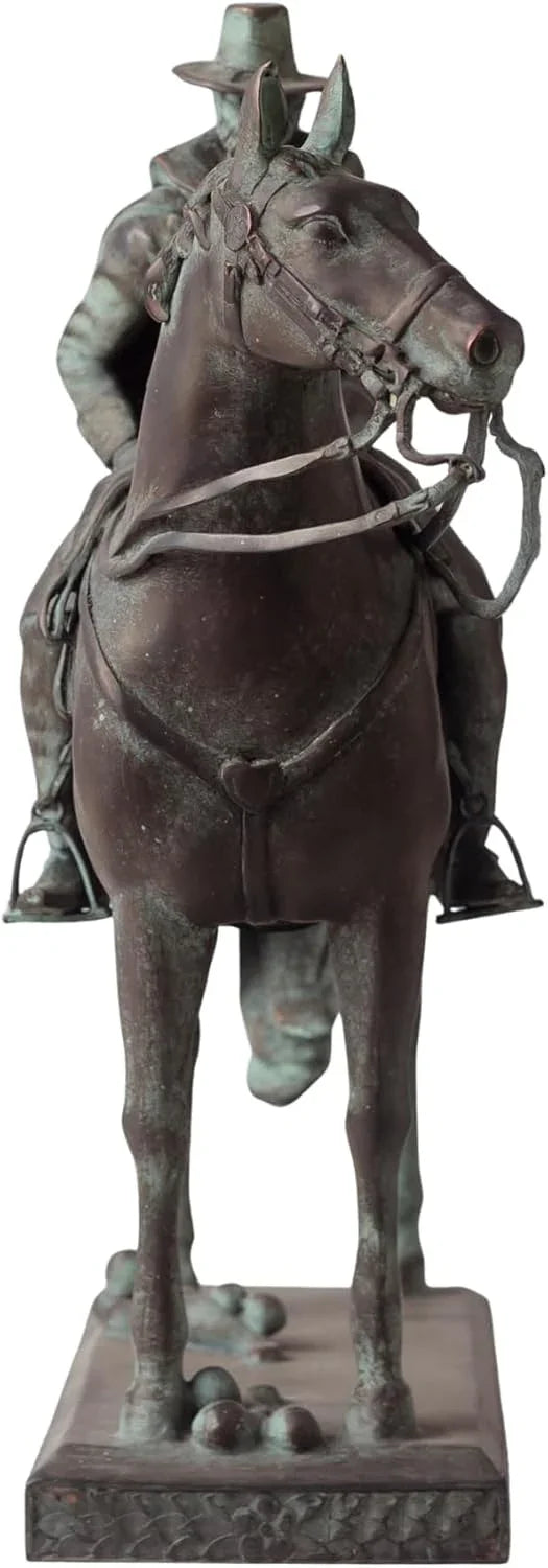 Close-up of Ulysses S. Grant bronze statue showing detailed face expression and Civil War general uniform